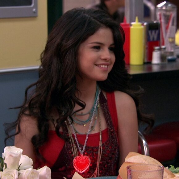 Free People Floral Vines Beaded Halter Tunic ASO Alex Russo - Picture 8 of 10